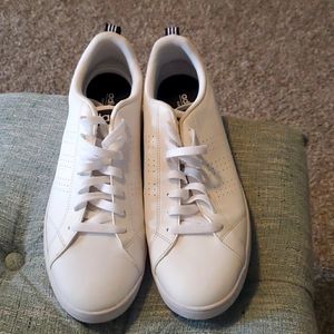 Adidas Men NEO shoes